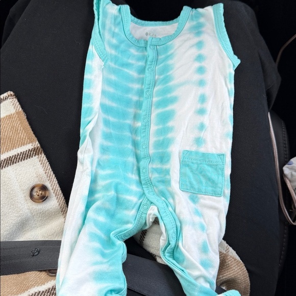 Kyte BABY Aqua and White Romper - Picture 2 of 3